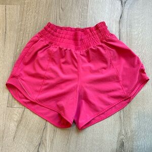 Lululemon Hotty Hot shorts, size 0, in Lipgloss Pink